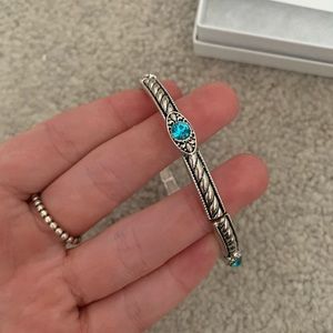 Blue Diamond stretchy bracelet